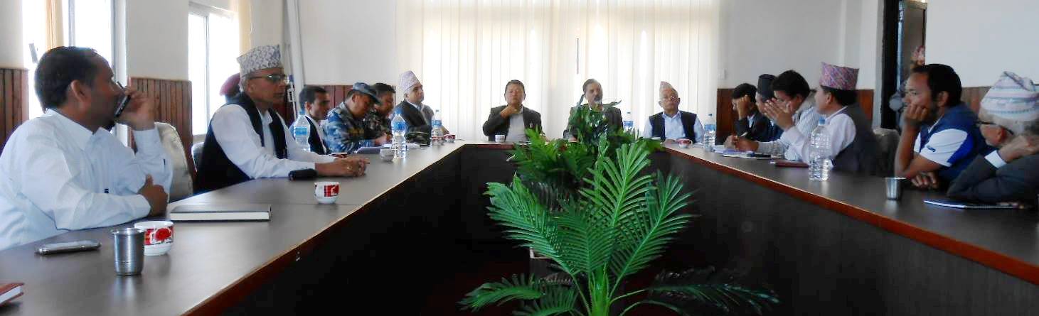 पश्चिम रुकुम जिल्लामा निर्वाचन सफल बनाउन सर्वपक्षिय बैठक सम्पन्न