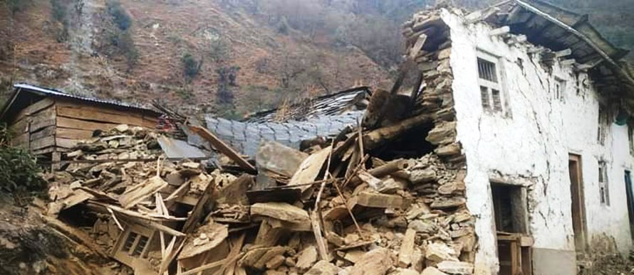 नेपालमा ५.८ रेक्टरको भुकम्पको झटका भारतको दिल्ली सम्म, बाजुरामा घरहरु भत्कियो…अपडेट